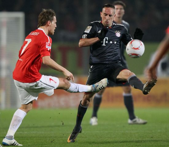 萨的素质 萨的素质